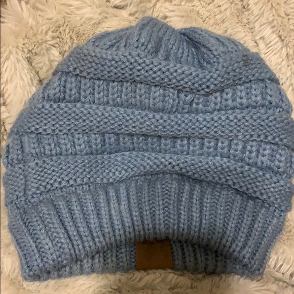 CC beanie - Picture 2 of 2